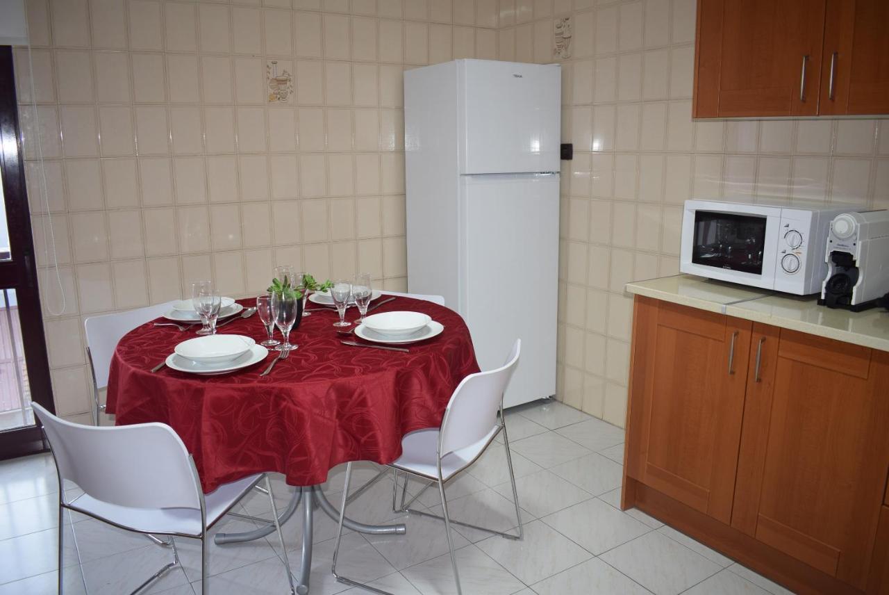 Terreiro Da Erva House 2 Apartment Coimbra Bagian luar foto